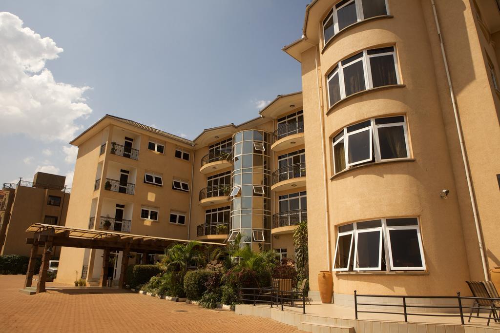 City Royal Resort Hotel Kyambogo  외부 사진